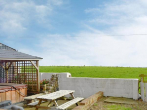 Old Low Farm Cottage